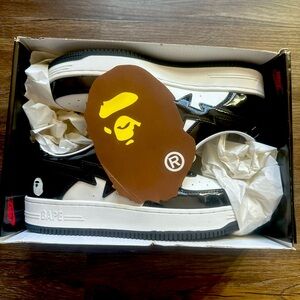A Bathing Ape Bape Sta Low
Black